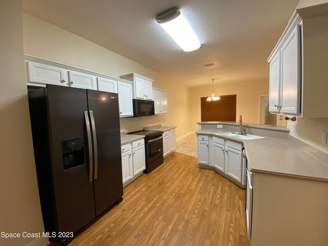 6124 Serene Place, Melbourne, FL 32904