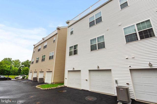 204A DOCK ST, Bensalem, PA 19020