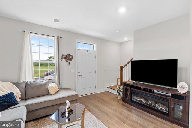 204A DOCK ST, Bensalem, PA 19020