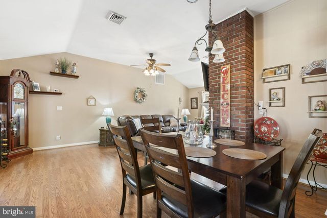 18 MALVINA LN, Newark, DE 19713