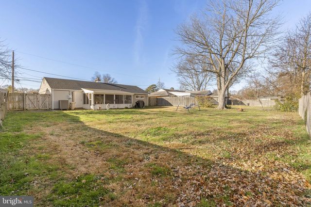 18 MALVINA LN, Newark, DE 19713