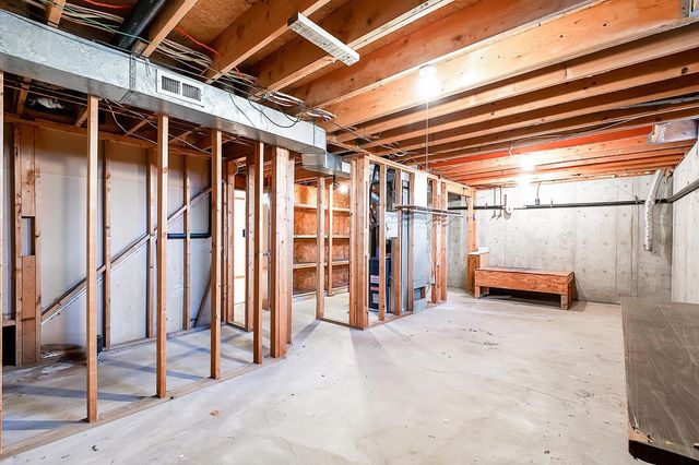 1446 N Gow St, Wichita, KS 67203