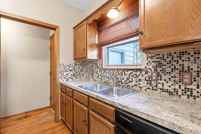 1446 N Gow St, Wichita, KS 67203