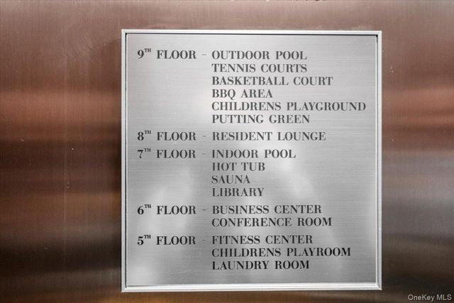 10 City Place PH4F, White Plains, NY 10601