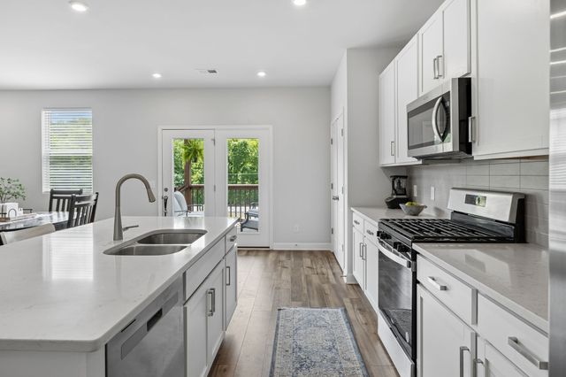 123 Millbrook Drive, Spring Hill, TN 37174
