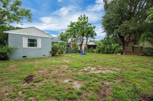 615 AVENUE A NE, Winter Haven, FL 33881