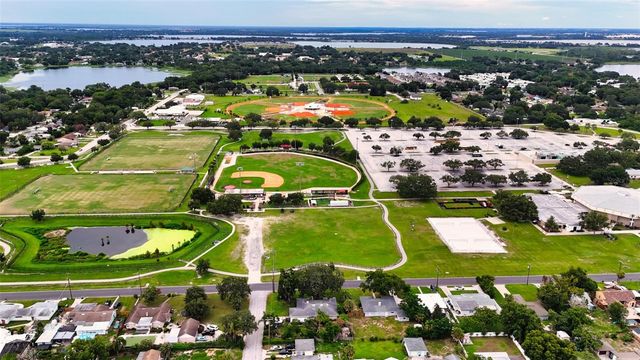 615 AVENUE A NE, Winter Haven, FL 33881