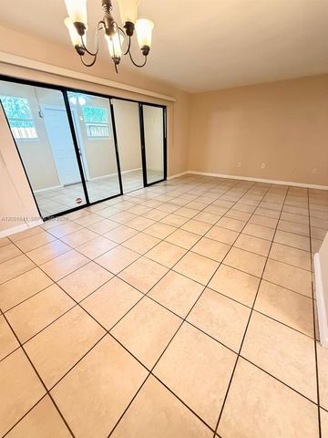 3301 Raleigh St 4D, Hollywood, FL 33021