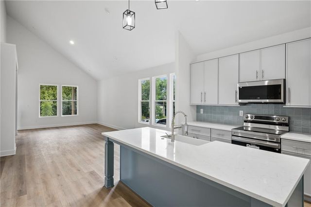2050 Morehouse Drive NW, Atlanta, GA 30314