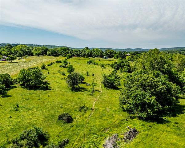 12930 Baker Mountain, Prairie Grove, AR 72753