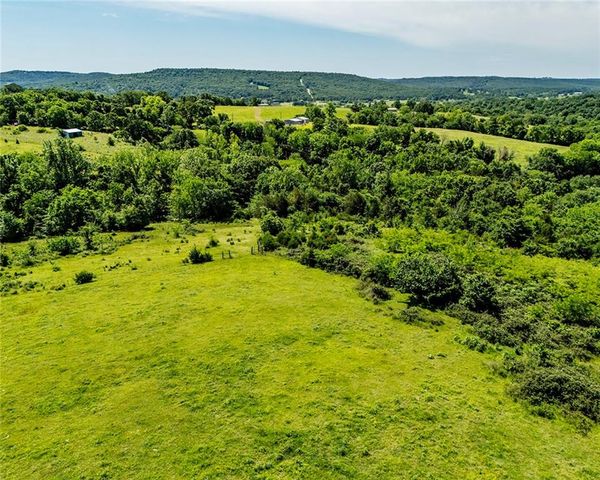 12930 Baker Mountain, Prairie Grove, AR 72753