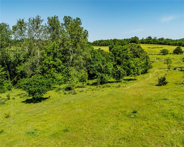 12930 Baker Mountain, Prairie Grove, AR 72753