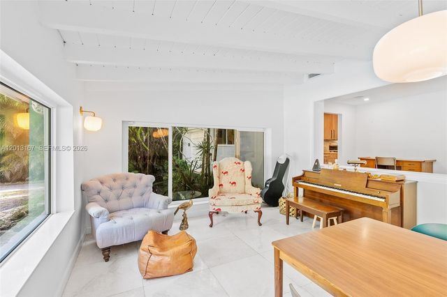 4510 Ingraham Hwy, Coral Gables, FL 33133