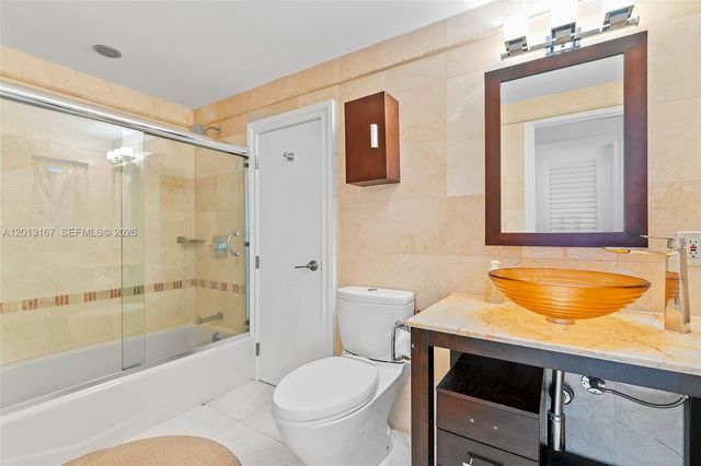 4510 Ingraham Hwy, Coral Gables, FL 33133