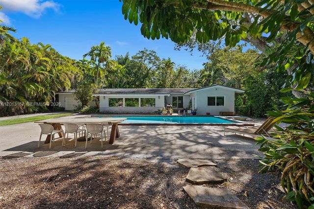 4510 Ingraham Hwy, Coral Gables, FL 33133