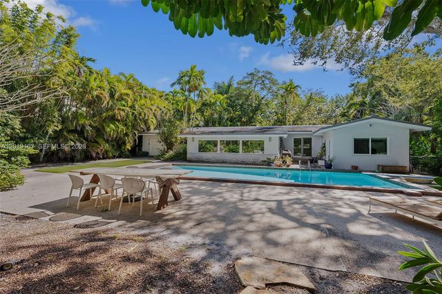 4510 Ingraham Hwy, Coral Gables, FL 33133