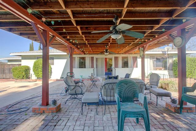 16067 Acacia St, Delhi, CA 95315