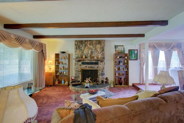 16067 Acacia St, Delhi, CA 95315