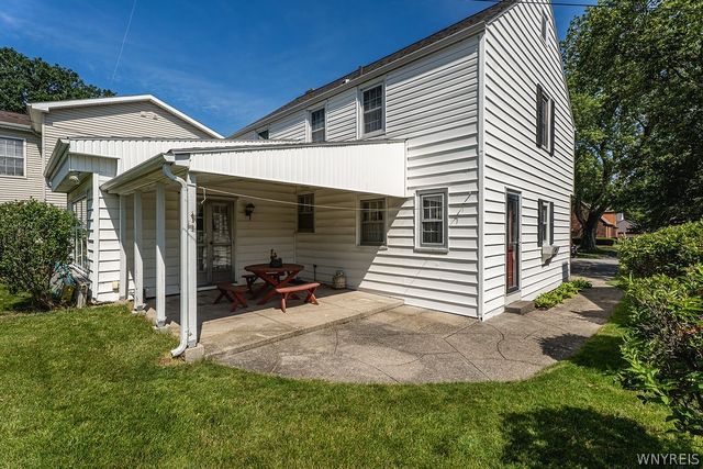 41 Southwood Drive, Tonawanda, NY 14223