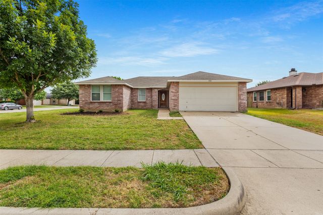 1434 Paint Brush Court, Burleson, TX 76028