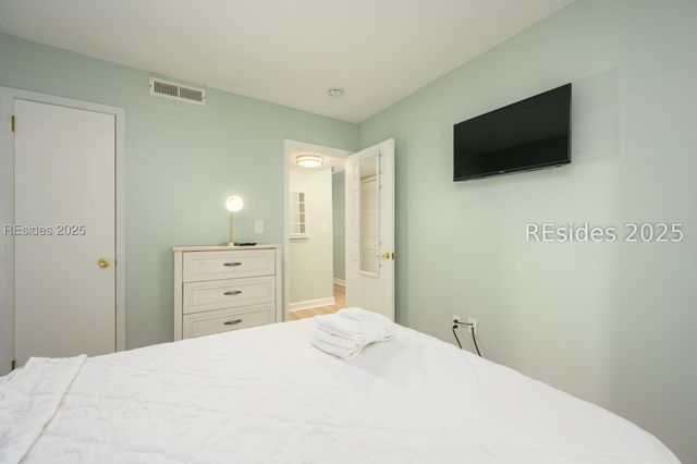 239 Beach City Rd Apt 2115, Hilton Head Island, SC 29926