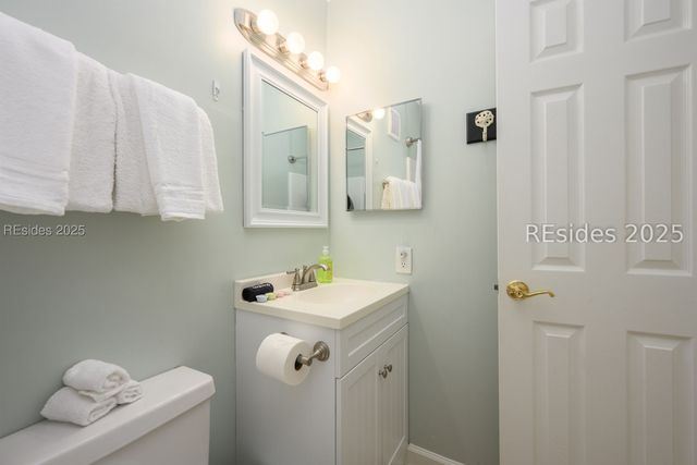 239 Beach City Rd Apt 2115, Hilton Head Island, SC 29926