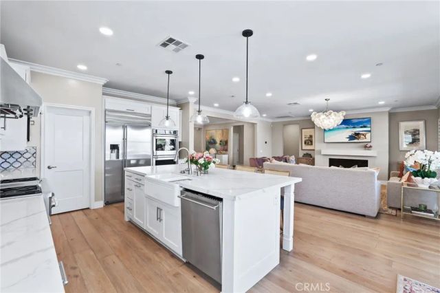 2627 Chad Zeller, Corona, CA 92882