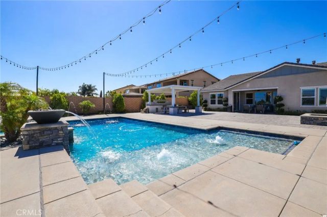 2627 Chad Zeller, Corona, CA 92882