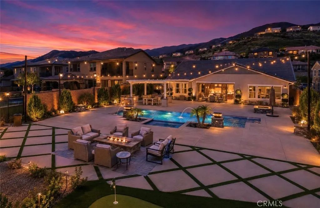 2627 Chad Zeller, Corona, CA 92882