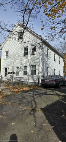 40 Maple Place, Middletown, CT 06457