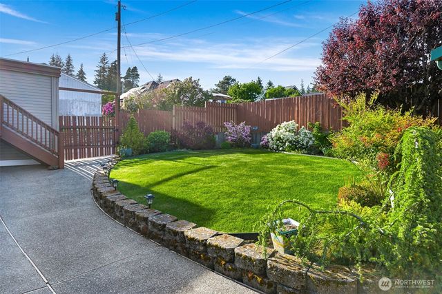 509 Northshore Drive, Bellingham, WA 98226