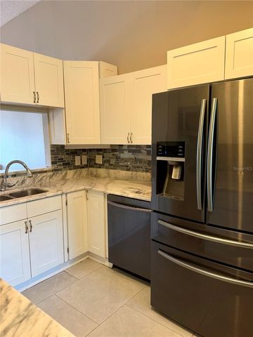3330 LAUREL DALE DRIVE, Tampa, FL 33618