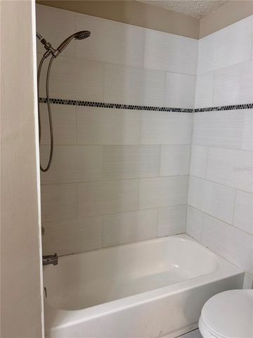 3330 LAUREL DALE DRIVE, Tampa, FL 33618