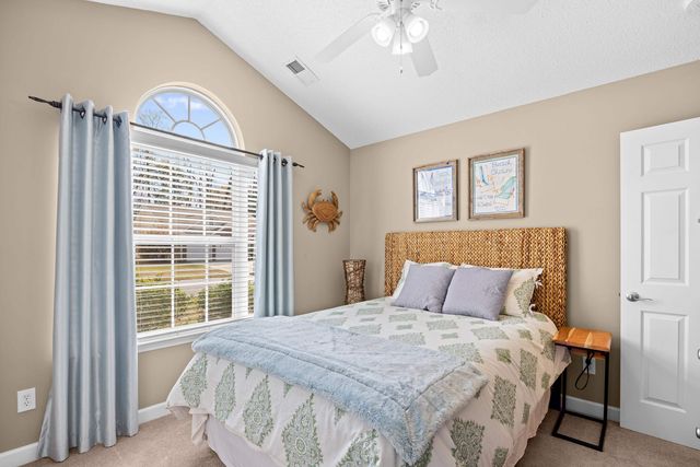 854 Riverward Dr., Myrtle Beach, SC 29588