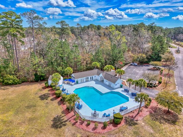 854 Riverward Dr., Myrtle Beach, SC 29588