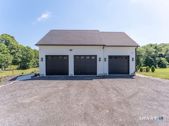 61 Beecher Road, Brooklyn, CT 06234