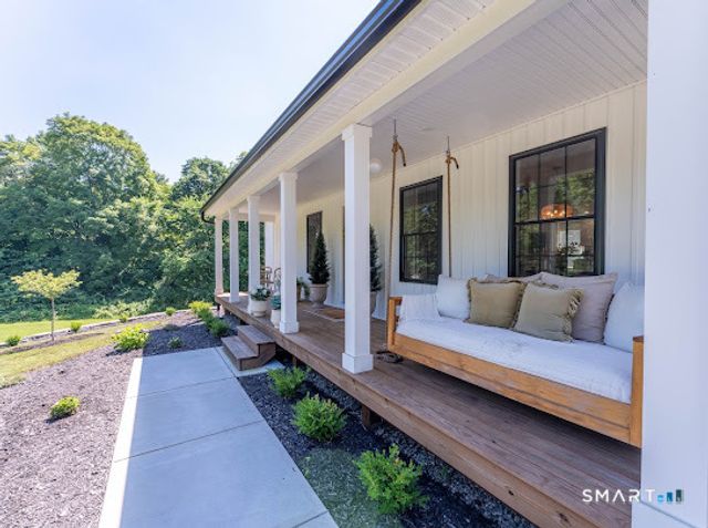 61 Beecher Road, Brooklyn, CT 06234