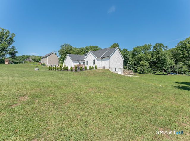 61 Beecher Road, Brooklyn, CT 06234