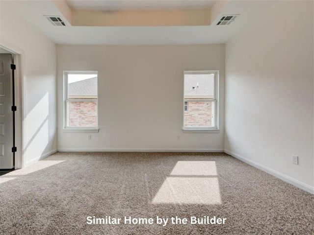 1949 W Crossbow Way, Mustang, OK 73064