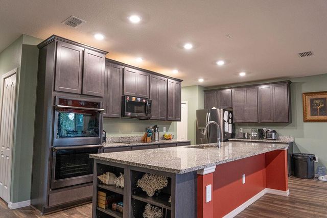 2108 SW Monterrey Lane, Port St. Lucie, FL 34953