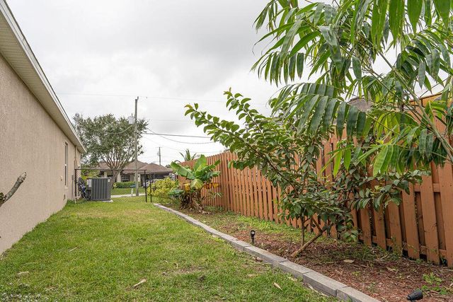 2108 SW Monterrey Lane, Port St. Lucie, FL 34953