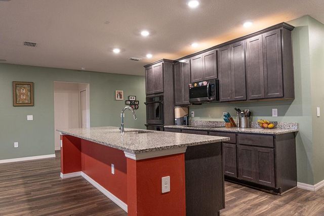 2108 SW Monterrey Lane, Port St. Lucie, FL 34953