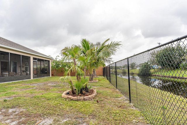 2108 SW Monterrey Lane, Port St. Lucie, FL 34953