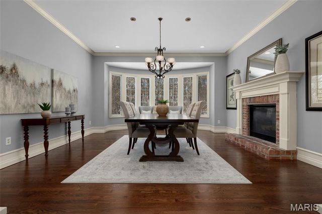 12765 Zacharys Ridge, Sunset Hills, MO 63127