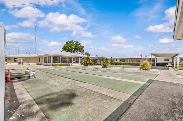 12400 PARK BOULEVARD 210, Seminole, FL 33772