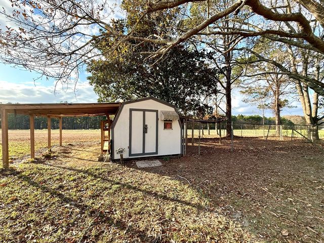 1704 Lafollette Rd, Slocomb, AL 36375