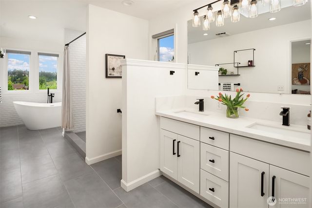 3309 37th Place S, Seattle, WA 98144