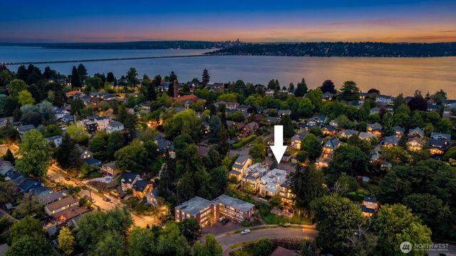 3309 37th Place S, Seattle, WA 98144