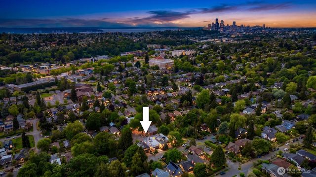 3309 37th Place S, Seattle, WA 98144