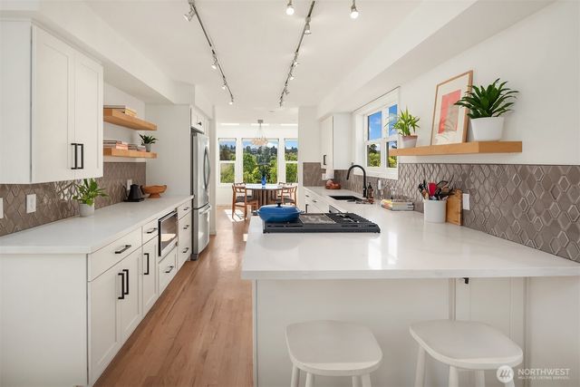 3309 37th Place S, Seattle, WA 98144